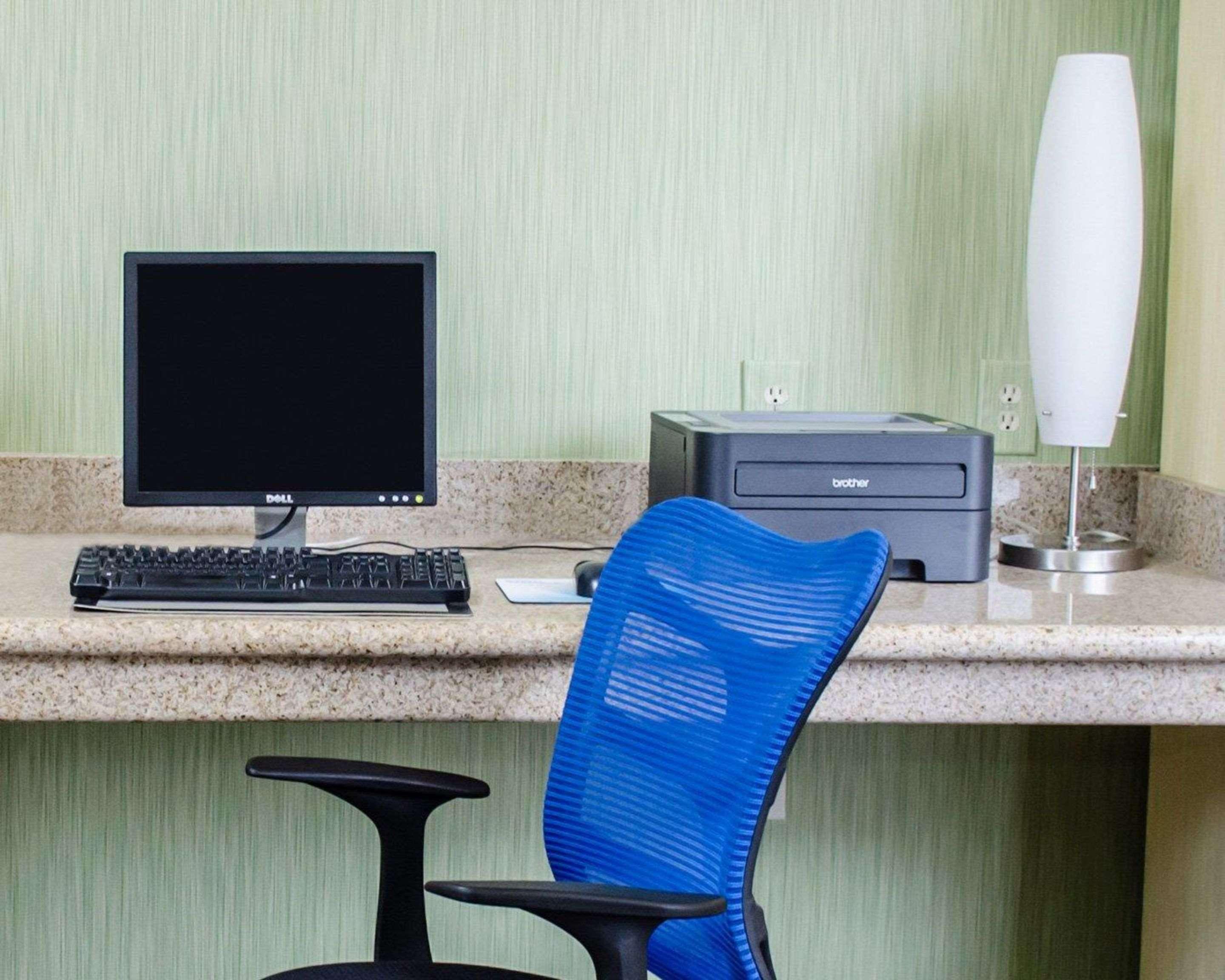 Quality Inn & Suites Medina - Akron West Экстерьер фото